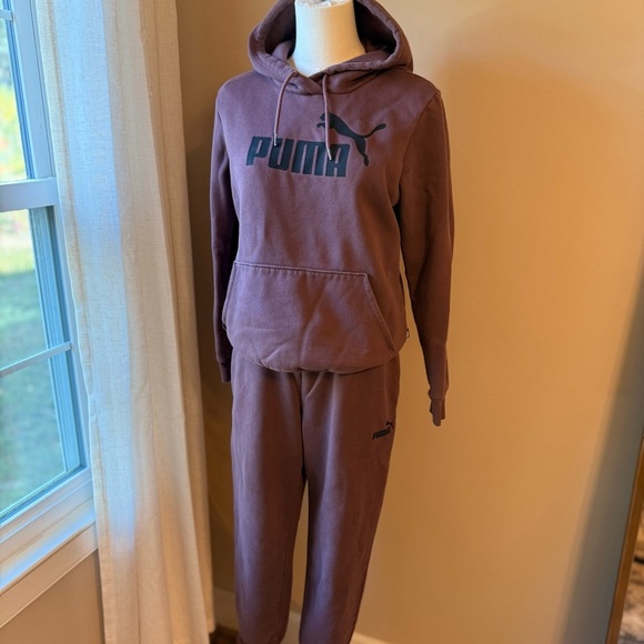 Puma Essentials Sweatsuit - Picture 1 of 8